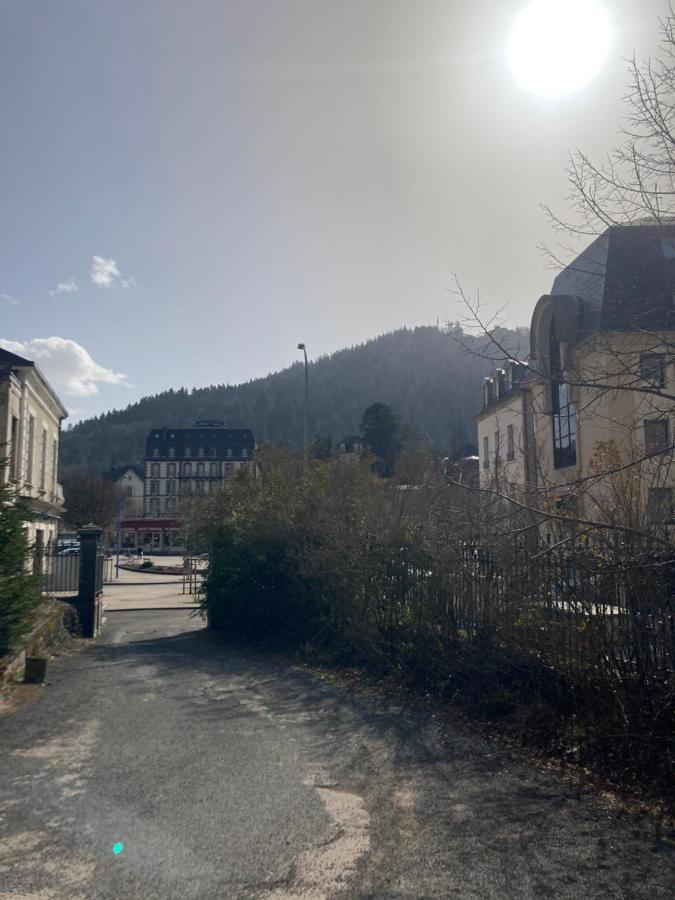 Ferienwohnung La Parisette La Bourboule Exterior foto